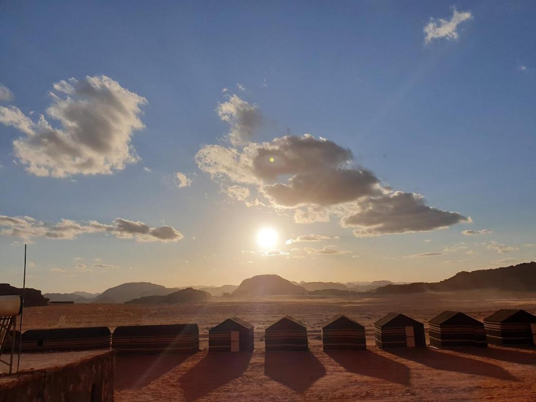 Wadi Rum Desert Camp Luaran gambar